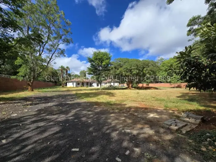 Office for Sale in Borrowdale, Harare