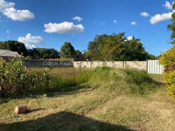 Residential Stand for Sale in Bluff Hill, Harare