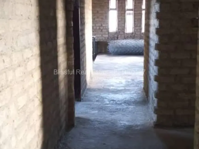 4 Bedroom House for Sale in Chitungwiza, Chitungwiza