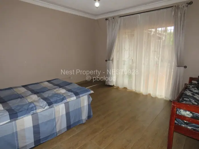 4 Bedroom House for Sale in Alexandra Park, Harare