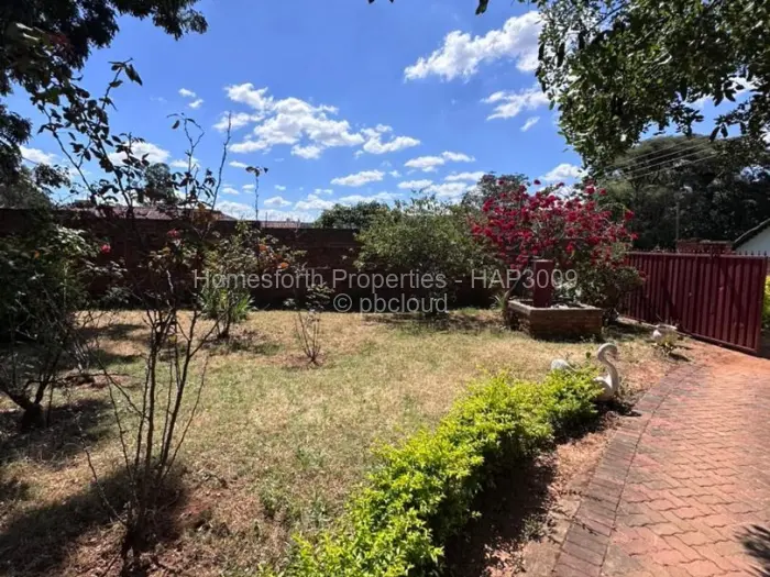 5 Bedroom House for Sale in Carrick Creagh Estate, Harare