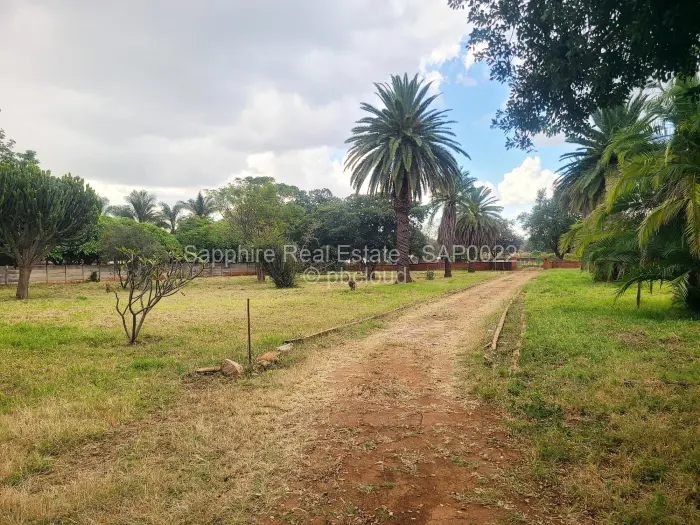 3 Bedroom House for Sale in Newton West, Bulawayo