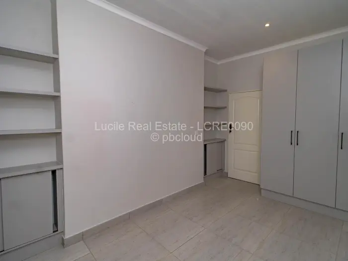 Flat/Apartment to Rent in Vainona, Harare