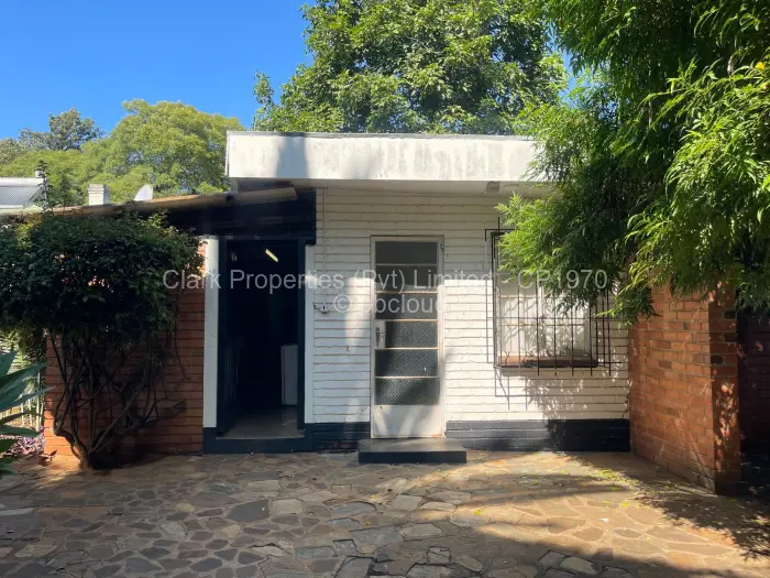 3 Bedroom House for Sale in Suburbs, Bulawayo