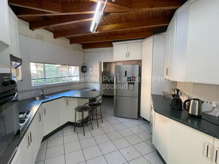 3 Bedroom House for Sale in Suburbs, Bulawayo