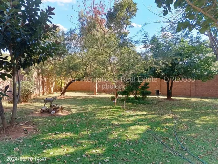 4 Bedroom House for Sale in Glen Lorne, Harare