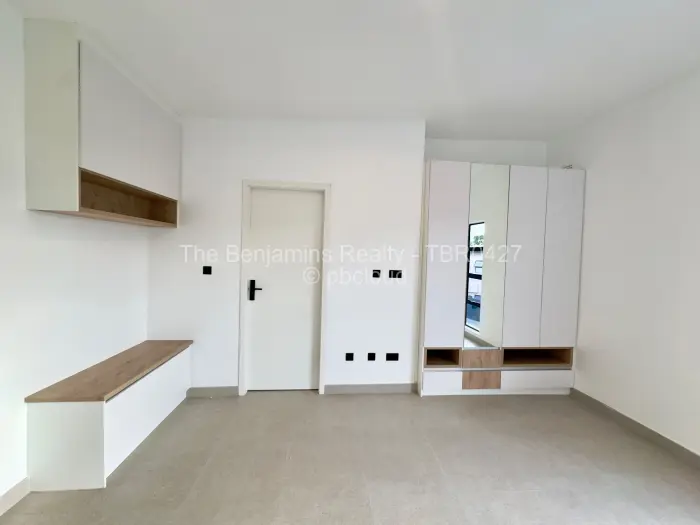 Townhouse/Cluster to Rent in Strathaven