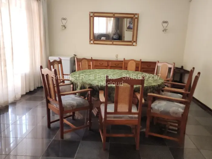 4 Bedroom House to Rent in Milton Park