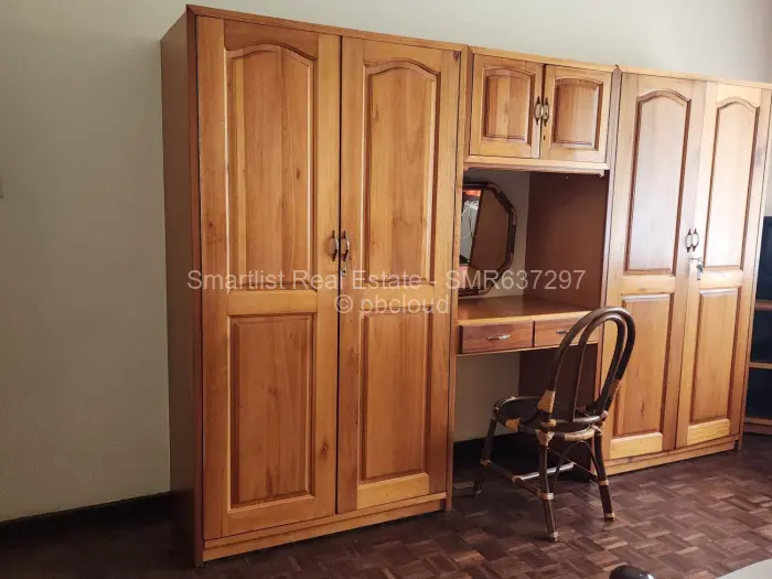 4 Bedroom House to Rent in Milton Park