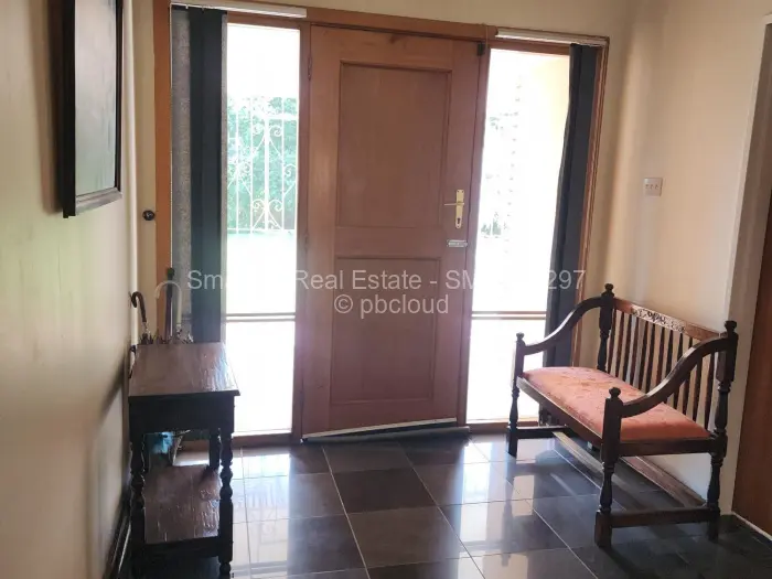 4 Bedroom House to Rent in Milton Park