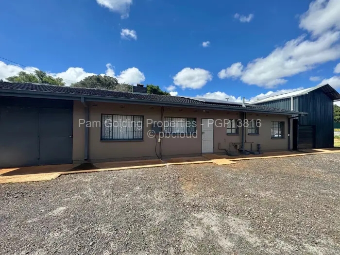 Office to Rent in Highlands