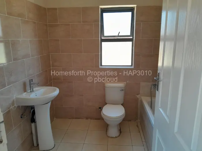 Flat/Apartment to Rent in Meyrick Park, Harare