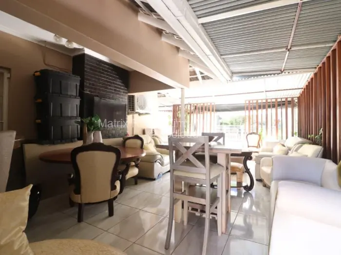 4 Bedroom House for Sale in Alexandra Park, Harare