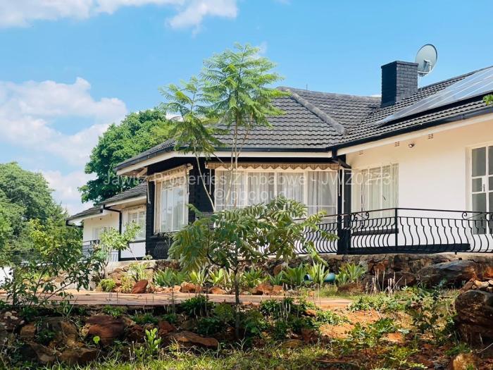 5 Bedroom House to Rent in Philadelphia, Harare