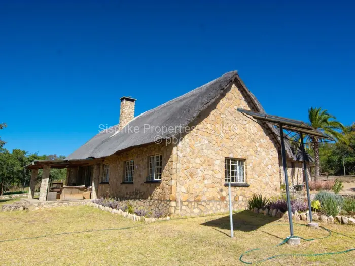 3 Bedroom House for Sale in Nyanga, Nyanga