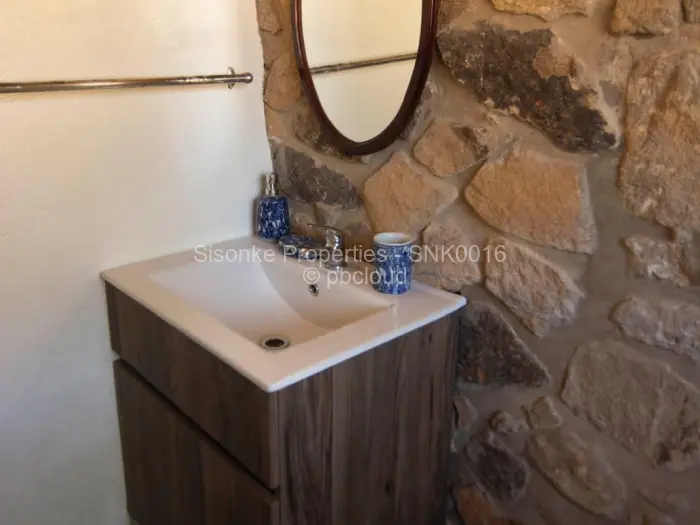 3 Bedroom House for Sale in Nyanga, Nyanga