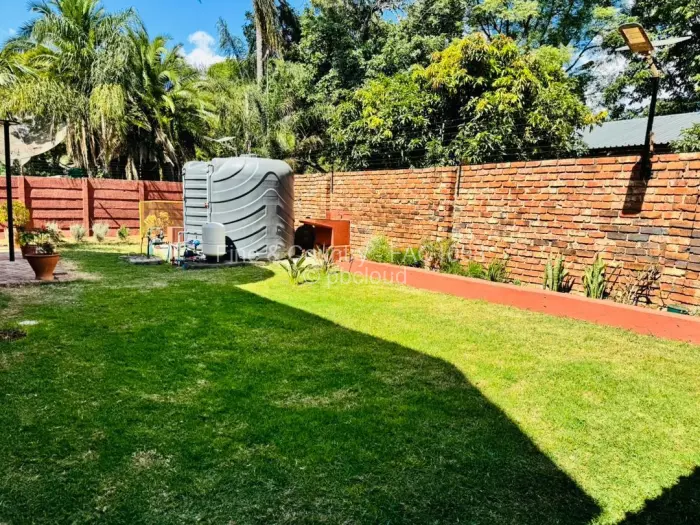 Flat/Apartment to Rent in Emerald Hill, Harare