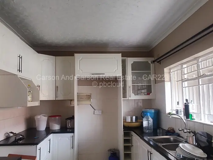 4 Bedroom House to Rent in Zimre Park