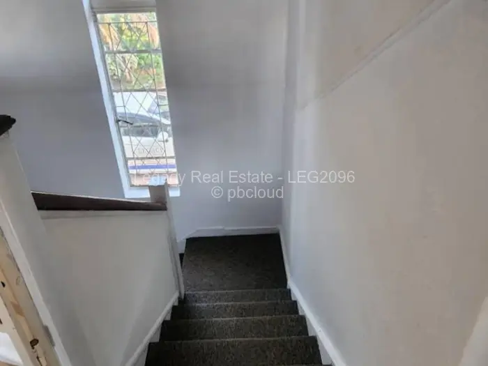 5 Bedroom House to Rent in Marlborough, Harare