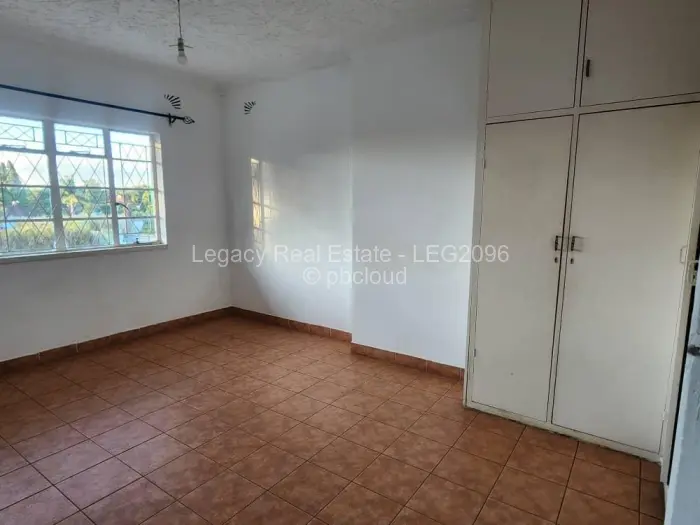 5 Bedroom House to Rent in Marlborough, Harare
