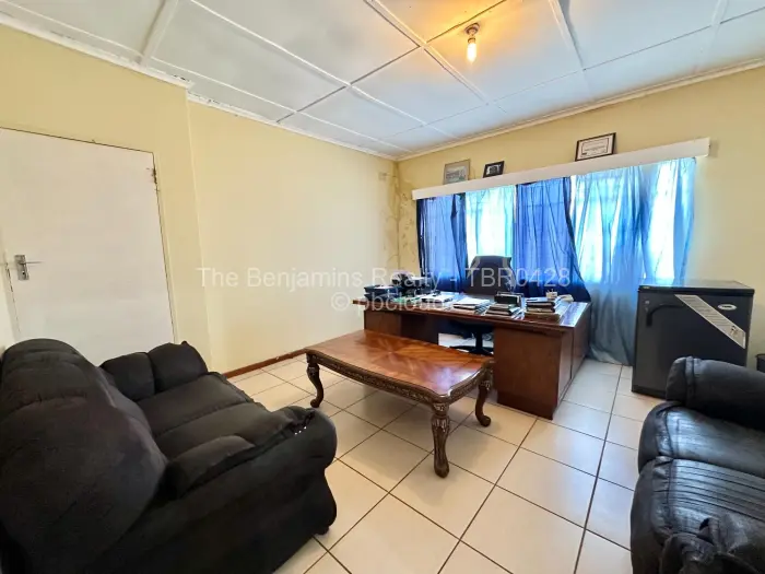 4 Bedroom House for Sale in Milton Park, Harare
