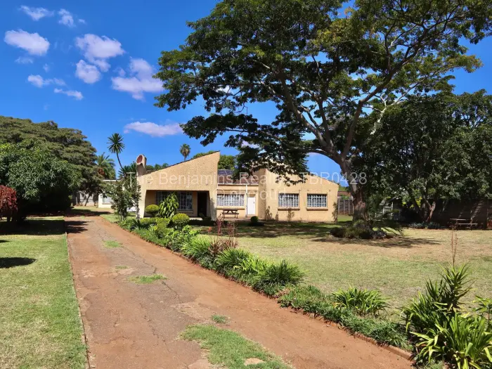 4 Bedroom House for Sale in Milton Park, Harare