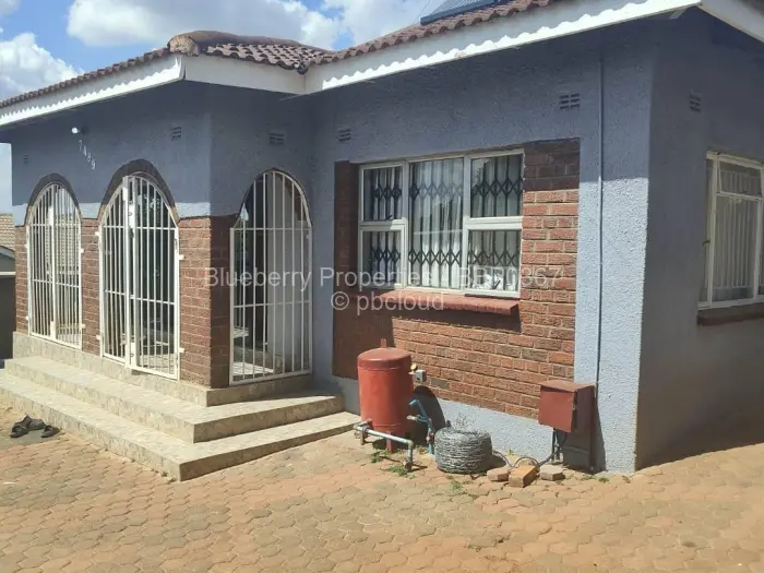 4 Bedroom House to Rent in Dawnview Park, Harare