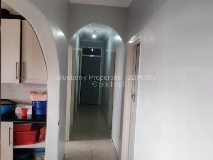 4 Bedroom House to Rent in Dawnview Park, Harare