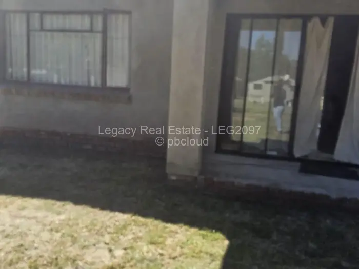 2 Bedroom House to Rent in Hatfield, Harare