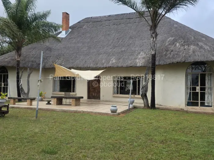 3 Bedroom House for Sale in Burnside, Bulawayo