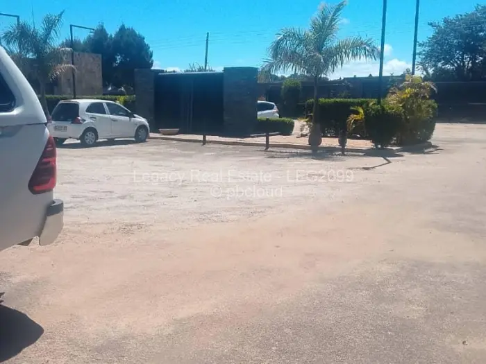 Retail/Shop to Rent in Greendale, Harare