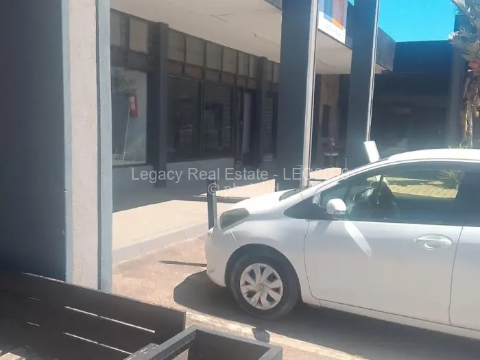 Retail/Shop to Rent in Greendale, Harare