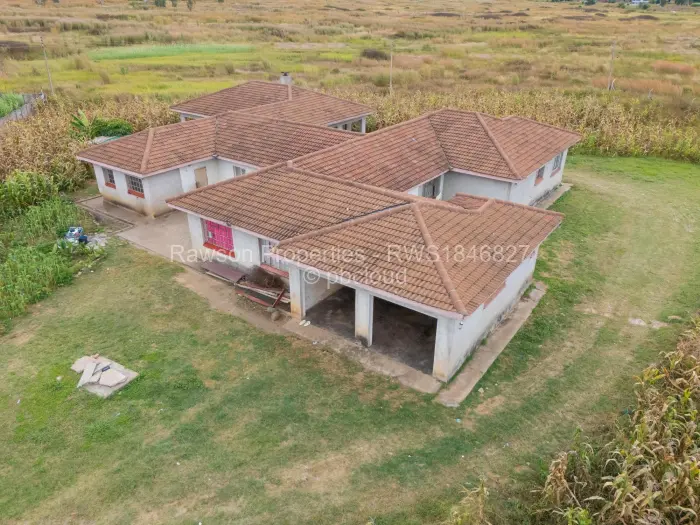 5 Bedroom House for Sale in The Grange, Harare