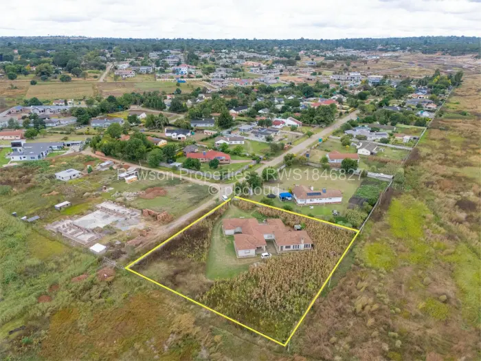5 Bedroom House for Sale in The Grange, Harare