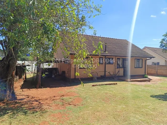 3 Bedroom House for Sale in Cranborne, Harare