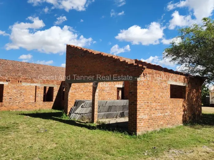 6 Bedroom House for Sale in Marlborough, Harare