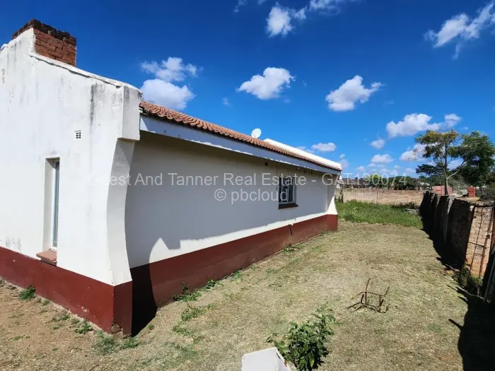6 Bedroom House for Sale in Marlborough, Harare