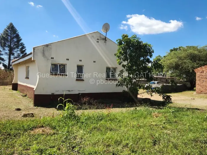 6 Bedroom House for Sale in Marlborough, Harare