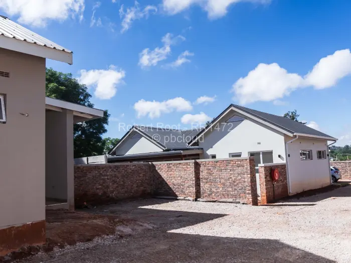 Townhouse/Cluster for Sale in Borrowdale Brooke, Harare