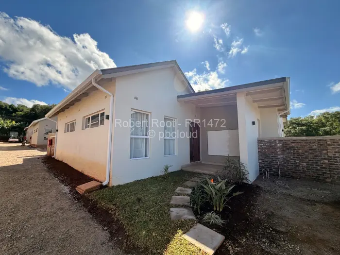 Townhouse/Cluster for Sale in Borrowdale Brooke, Harare