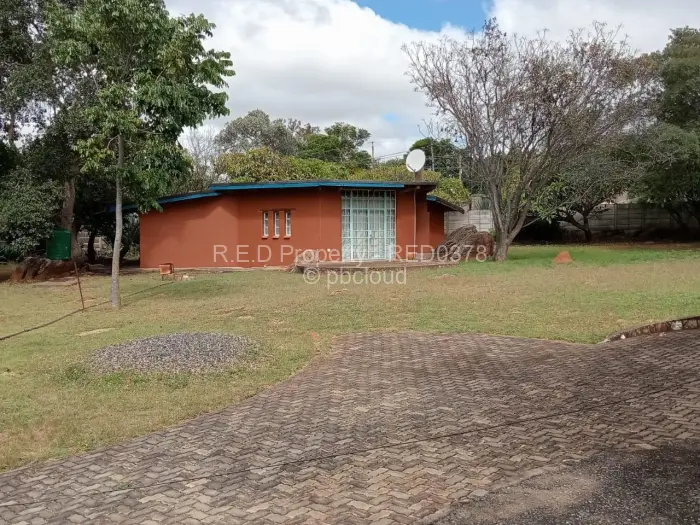 4 Bedroom House to Rent in Hillside Byo, Bulawayo
