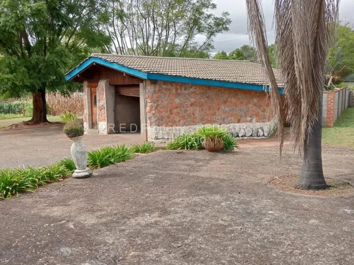 4 Bedroom House to Rent in Hillside Byo, Bulawayo