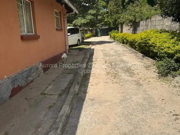 Residential Stand for Sale in Queensdale, Harare