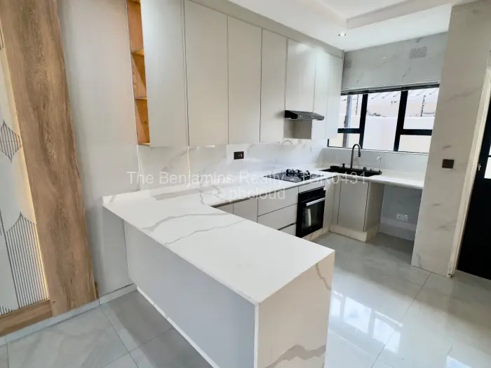 Townhouse/Cluster to Rent in Avondale