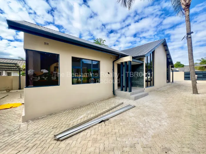 Townhouse/Cluster to Rent in Avondale