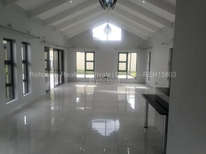 Townhouse/Cluster to Rent in Pomona, Harare