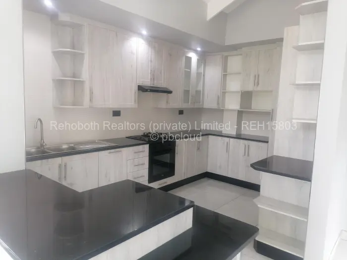 Townhouse/Cluster to Rent in Pomona, Harare