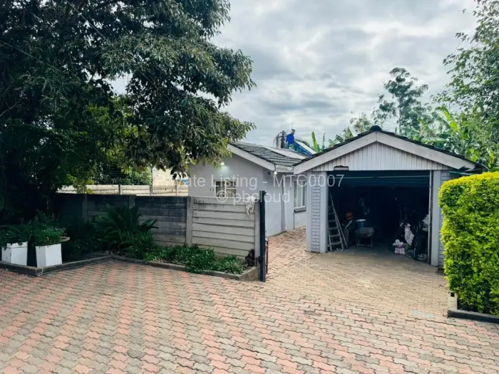 2 Bedroom Cottage/Garden Flat to Rent in Strathaven, Harare