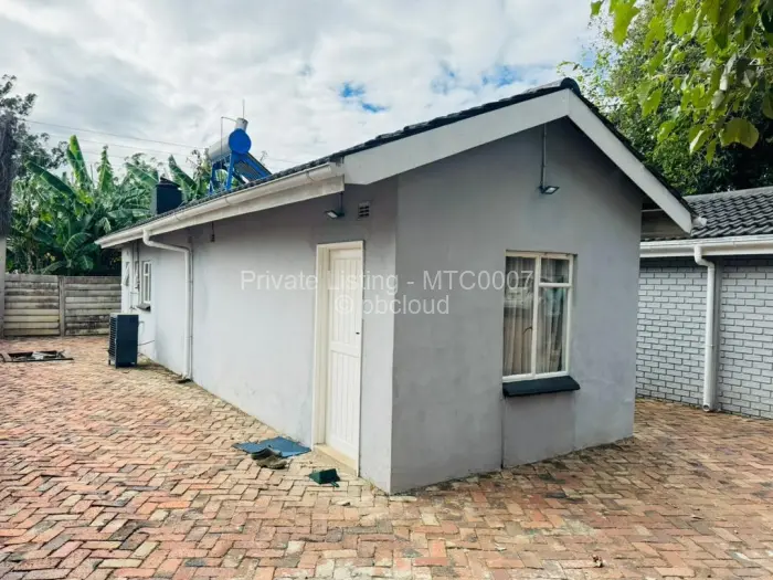 2 Bedroom Cottage/Garden Flat to Rent in Strathaven, Harare