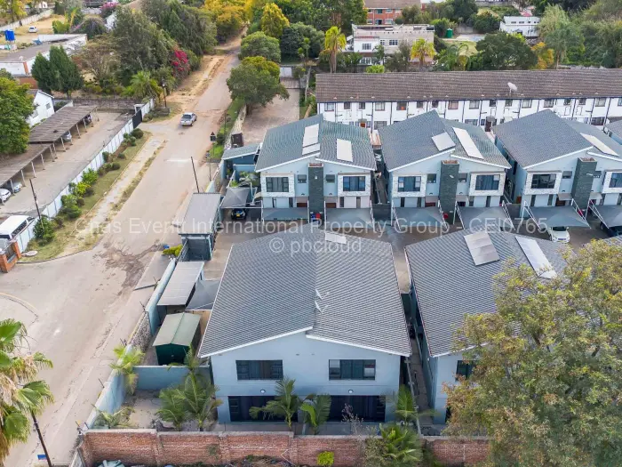 Townhouse/Cluster to Rent in Avondale, Harare